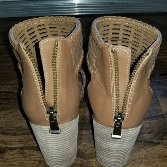 Report - Picture 2 of 8